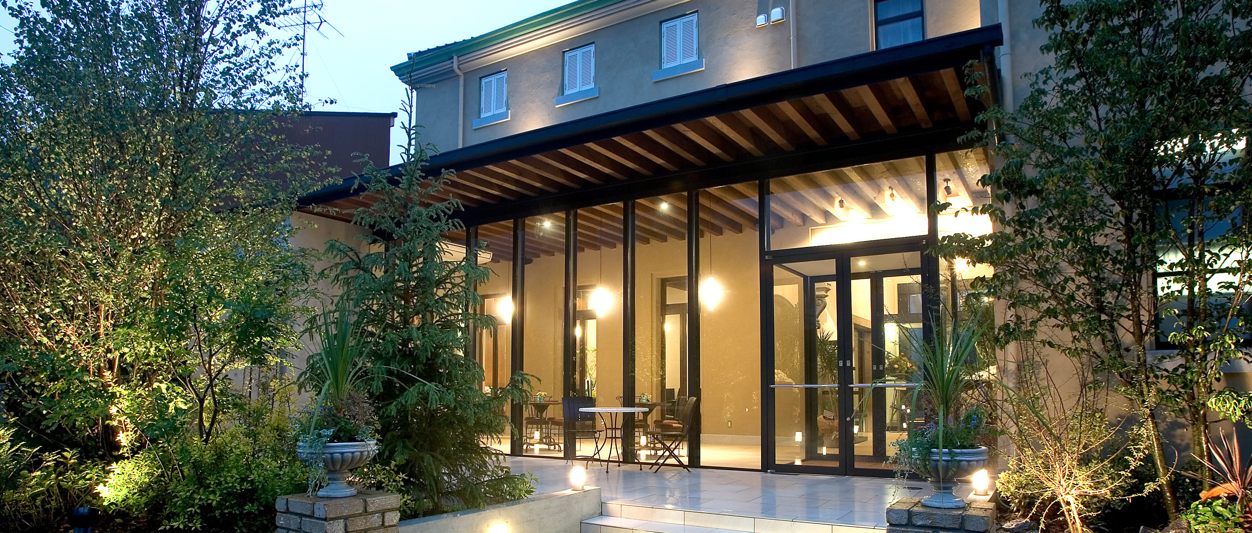 header_store-facilities_works009_001_soumiya